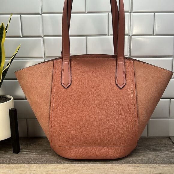 6041 Michael Kors Large Pink Tote 2324616041 - Picture 2 of 7